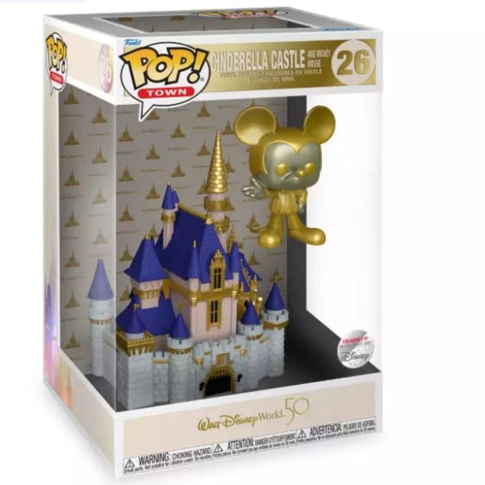 NWT! Walt Disney World 50 Castle and Mickey Mouse Funko Pop! Town Vinyl Set
